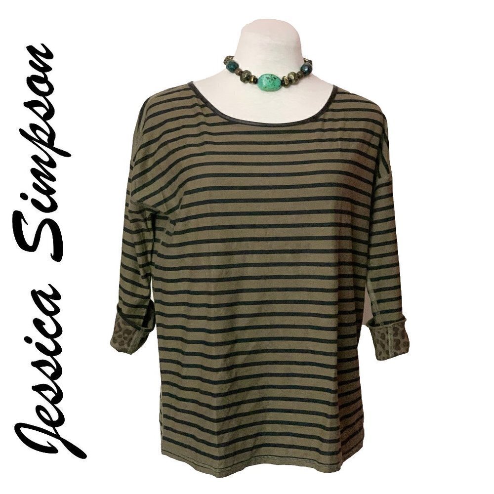 𝅺♥  Jessica Simpson Reversible Top